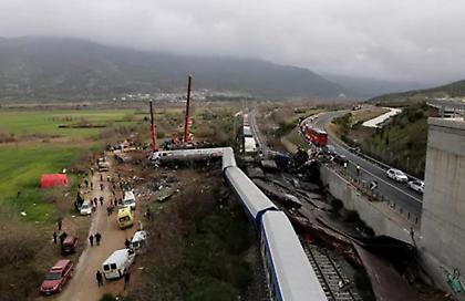 Σακελλαροπούλου: Μεγάλος ο πόνος, συμπαραστεκόμαστε στις οικογένειες των θυμάτων