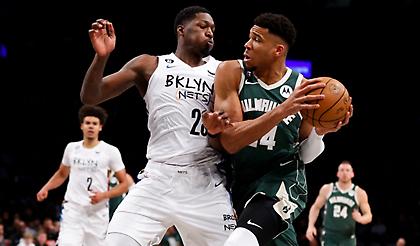 Έκαναν το 15/15 με σούπερ Αντετοκούνμπο οι ασταμάτητοι Μπακς