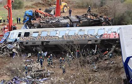 Δυστύχημα στα Τέμπη: Στα 166 χλμ η ταχύτητα του τρένου
