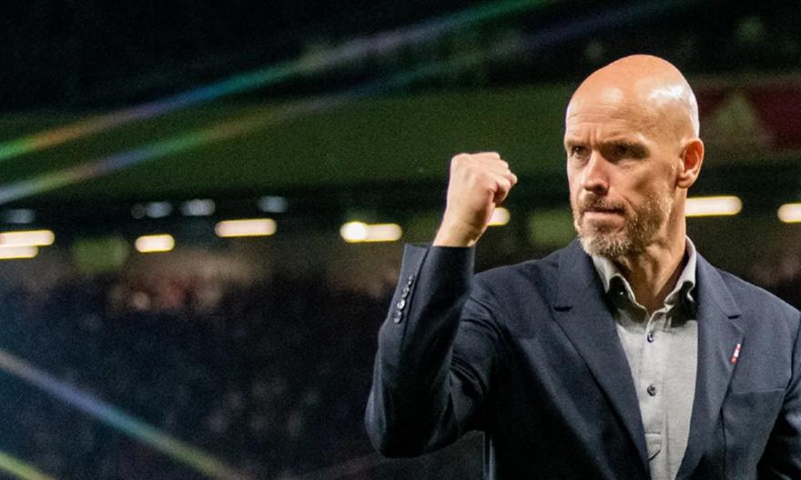 Τεν Χαγκ: «Η ατμόσφαιρα στο Άνφιλντ θε είναι εχθρική»