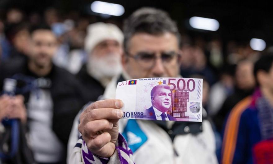 Ρεάλ-Μπαρτσελόνα: Χαρτονομίσματα με το πρόσωπο Λαπόρτα