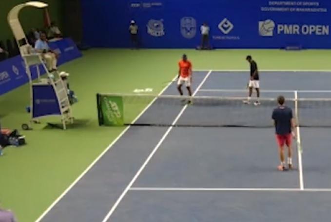 Τενίστας σκότωσε νυχτερίδα με το σερβίς του