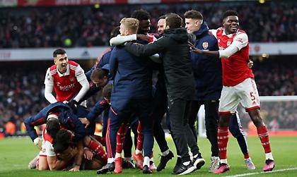 Έκανε ανατροπάρα στο 98' και φώναξε ότι πάει για πρωτάθλημα η απίθανη Άρσεναλ!