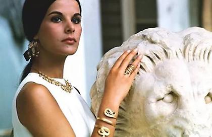 Έλενα Ναθαναήλ: 15 χρόνια από τον πρόωρο θάνατο της αξέχαστης ηθοποιού