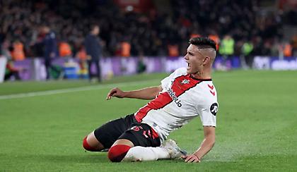 Η Σαουθάμπτον ανάσανε και έμπλεξε τη Λέστερ!