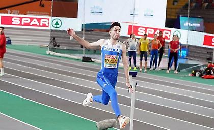 Μπήκε… αγριεμένος στον τελικό ο Τεντόγλου: Πέταξε στα 8,30μ. στο πρώτο άλμα