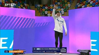 Με μάτι που… γυαλίζει στην παρουσίαση ο Τεντόγλου