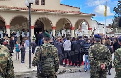 Λάρισα: Ράγισαν καρδιές στην κηδεία της 20χρονης Κλαούντιας