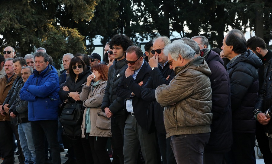 Τέμπη: Ράγισαν καρδιές στην κηδεία του Ιορδάνη Αδαμάκη