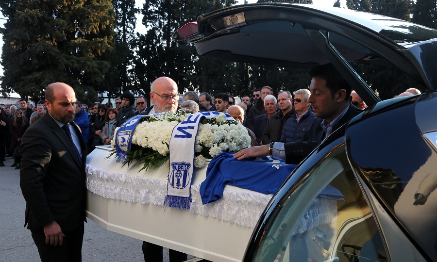 Τέμπη: Ράγισαν καρδιές στην κηδεία του Ιορδάνη Αδαμάκη