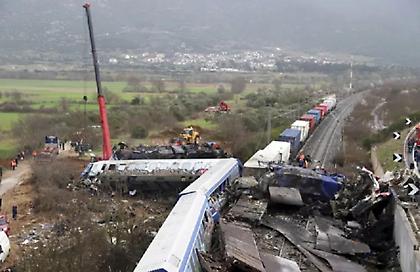 Τραγωδία στα Τέμπη: Ταυτοποιήθηκε η σορός του 56ου νεκρού, πρόκειται για Σύρο μετανάστη