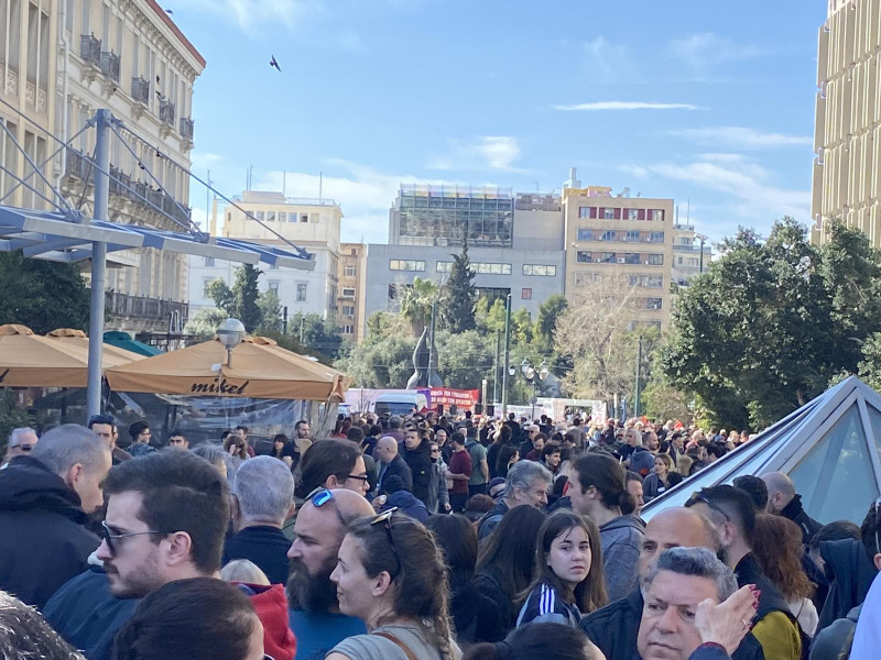 Τέμπη: Πάνω από 30.000 διαδηλωτές στο κέντρο της Αθήνας