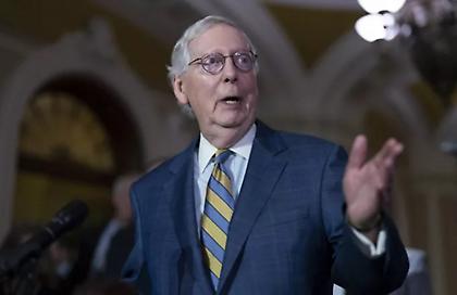 ΗΠΑ: Στο νοσοκομείο έπειτα από πτώση ο Μιτς Μακόνελ, ηγέτης των ρεπουμπλικάνων στη Γερουσία