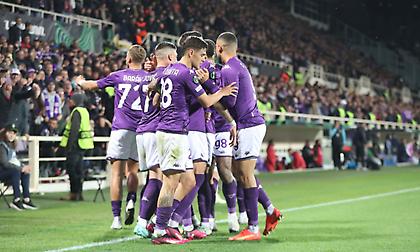 Επιβλήθηκε της Σίβασπορ των Γούτα και Χαρίση η Φιορεντίνα, ισόπαλη ματσάρα το Βασιλεία-Σλόβαν