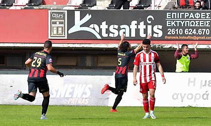 Έκοψε τη φόρα του Ολυμπιακού Β’ και μείωσε από την κορυφή η Παναχαϊκή