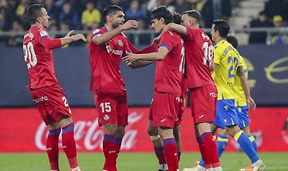 Χέρι-χέρι μετά από δραματική ματσάρα Κάντιθ και Χετάφε