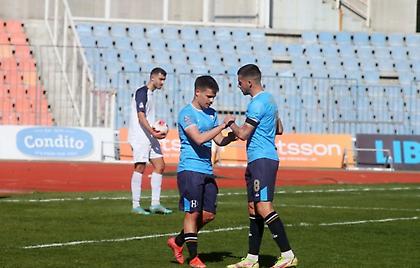 Οριστική διακοπή στο Ηρακλής-Απόλλων Λάρισας, έπεφταν στο χορτάρι οι φιλοξενούμενοι!