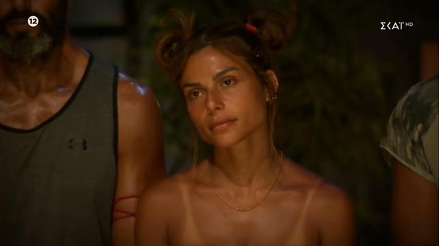 Survivor: Ο Μάριος κατηγορεί την Ελευθερία πως φτιάχνει ιστορίες με το μυαλό της