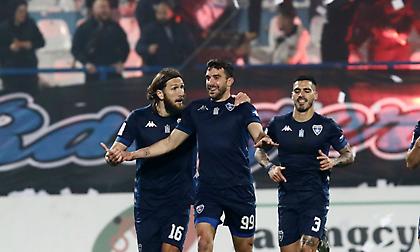 Τραγική έξοδος Παπαδόπουλου και 1-0 ο Ιωνικός με Μάντζη