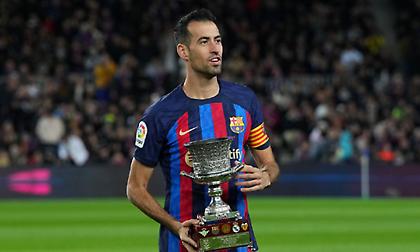 Προσφέρει νέο συμβόλαιο στον Μπουσκέτς η Μπαρτσελόνα, περιμένουν στη γωνία Ίντερ Μαϊάμι και Αλ Νασρ