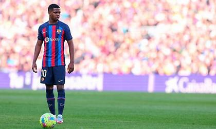 Έχει μιλήσει με τέσσερις ομάδες της Premier League για τον Φάτι ο Μέντες