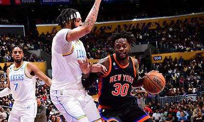 Πλήγωσαν τους Λέικερς οι Νικς