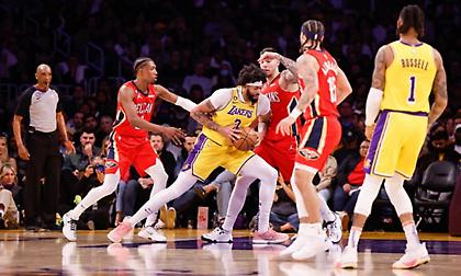 Πέλικανς-Λέικερς