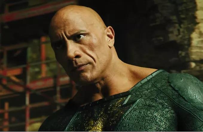 Ντουέιν Τζόνσον κατά DC για το «πάγωμα» νέων Black Adam και την εκδίωξη του Χένρι Καβίλ