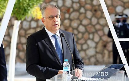 Σύσκεψη Θεοδωρικάκου με εκπροσώπους των ομάδων για την οπαδική βία ενόψει Playoffs