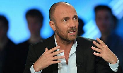 Ντουγκαρί για Μέσι: «Είναι εδώ για τις φανέλες ή για την απόδοσή του;»