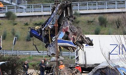 Τραγωδία στα Τέμπη: Ενώπιον του εφέτη ανακριτή σήμερα ο επιθεωρητής και οι δύο σταθμάρχες