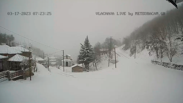 Καιρός: Χιόνια σε Θεσσαλονίκη, Χαλκιδική, Καρδίτσα, Τρίκαλα