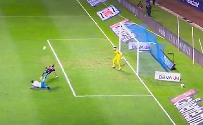 Ψαλιδάρα από τον Κινιόνες στο πρωτάθλημα του Μεξικό!