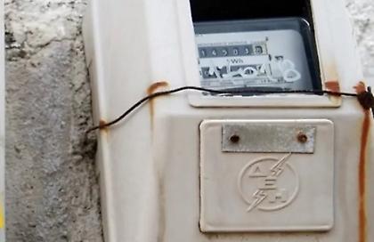 Θεσσαλονίκη: Συνελήφθη 29χρονος που έκρυβε κάνναβη μέχρι και στον μετρητή της ΔΕΗ