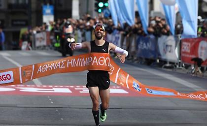 Ημιμαραθώνιος Αθήνας: Νικητής και φέτος ο Καραΐσκος-Πρώτη στις γυναίκες η Παναγιωτοπούλου