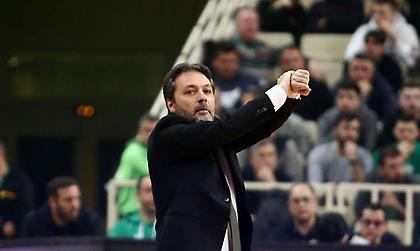 Σερέλης: Έγινε φάουλ που δεν δόθηκε - Να φτιάχνουμε ομάδα να μη μας ενδιαφέρουν οι τελευταίες φάσεις