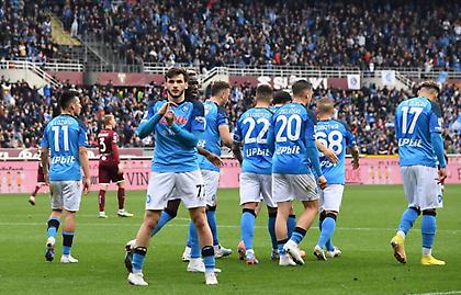 Πάρτι τίτλου από Νάπολι και 12 χιλ. οπαδούς στο Τορίνο!