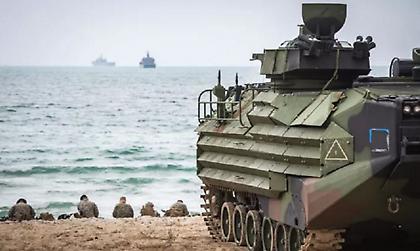 Η Ελλάδα αγοράζει από τις ΗΠΑ αμφίβια τεθωρακισμένα - Ποια είναι τα τεχνικά χαρακτηριστικά τους