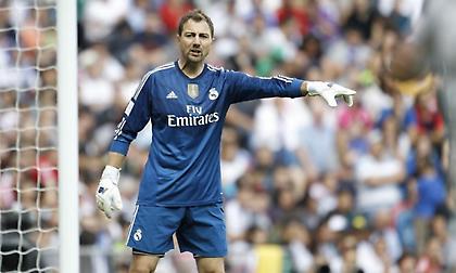 Aνάρτηση με αιχμές για τη διαιτησία του «clasico» από τον Ντούντεκ