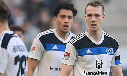 Στο μεταξύ, το Αμβούργο πάει να τα θαλασσώσει με την άνοδο για 5η σερί χρονιά!