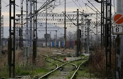 Στις ράγες και πάλι από τα ξημερώματα ο προαστιακός σιδηρόδρομος