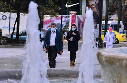Κορωνοϊός: 75 θάνατοι και 71 διασωληνωμένοι την προηγούμενη εβδομάδα