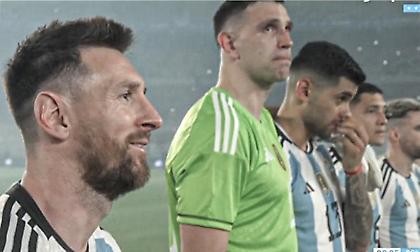 Το standing ovation στους πρωταθλητές κόσμου και τα κλάματα Μέσι, Εμιλιάνο Μαρτίνες!