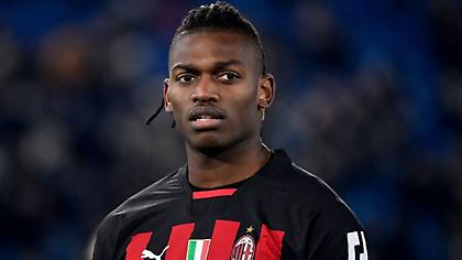 «Παίρνει Λεάο η Παρί εάν αποχωρήσει ο Μέσι το καλοκαίρι»