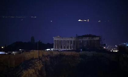 «Ώρα της Γης 2023»: Εκατομμύρια άνθρωποι έσβησαν τα φώτα για μία ώρα για χάρη του πλανήτη