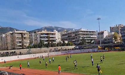 Χαμός στο Χολαργός-Ηλυσιακός: Επεισόδια στην εξέδρα, σύρραξη παικτών και επέμβαση της αστυνομίας!