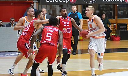 Διασύρθηκε στο Τελ Αβίβ και πάει τέταρτος στα πλέι οφ ο Προμηθέας