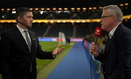 Τρομερός καβγάς on air ανάμεσα στον προπονητή της Σουηδίας και τηλεσχολιαστές!