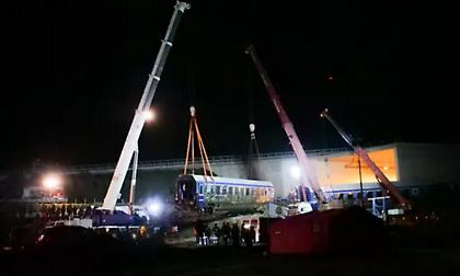 Τραγωδία στα Τέμπη: Ελεύθερος με περιοριστικούς όρους ο έμπειρος σταθμάρχης Λάρισας