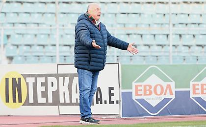 Μπέος: «Δεν υπάρχει ποδόσφαιρο στην Ελλάδα - Με ξένο διαιτητή δεν θα χάναμε από τον Ολυμπιακό»